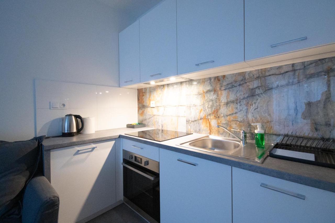 Apartament Bravo Лодз Екстериор снимка